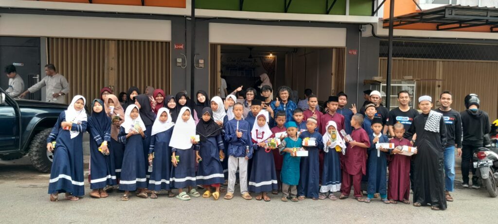 Donasi untuk Panti Asuhan Qurrotu A’yun Batam